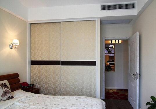 曬曬我家的64㎡新房，鄰居第一次來(lái)做客，差點(diǎn)被客廳的文化用品收藏嚇到了！